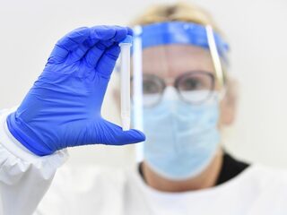 Niet meer besmettingen coronavirus bij Turkse, Marokkaanse en Surinaamse Amsterdammers