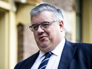 Burgemeesters willen 'strak besluit' over avondklok met weinig uitzonderingen