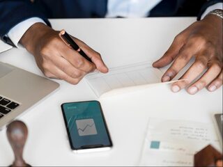 Stand.nl: Politici verschuilen zich te veel achter de rekenmeesters