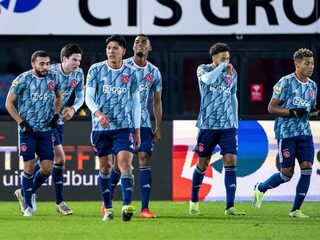Ajax schakelt AZ uit in bekertoernooi