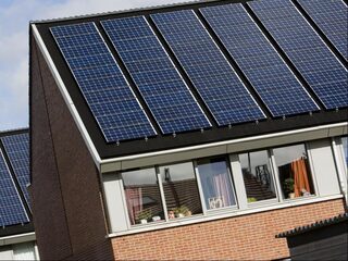 Mag je zelf zonnepanelen plaatsen op je huurhuis?