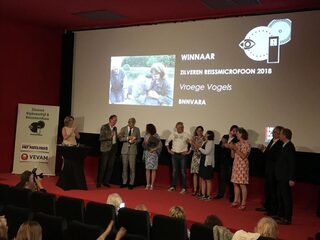 Vroege Vogels wint Zilveren Reissmicrofoon