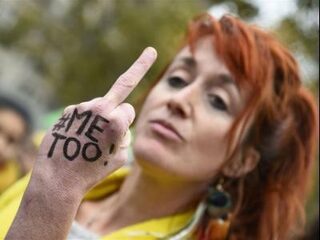 'Journalisten hobbelen te veel achter hypes aan'