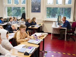 Stand.nl: 'De scholen moeten zo lang mogelijk openblijven'