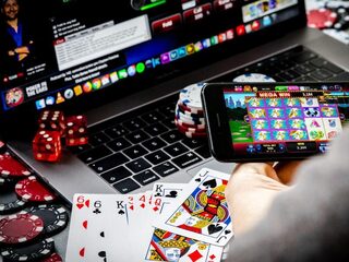 125 bedrijven willen online gokken aanbieden in Nederland