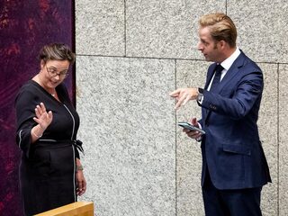 Geen cent naar zorgmedewerkers, in 22 kantjes