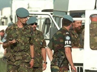 Dutchbatters trekken schadeclaim in