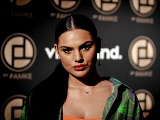 'Domme mensen vinden de verkeerde mensen leuk, er zit dus niets anders op dan ze hun rolmodellen af te pakken'