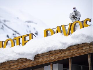 Podcast De Dag: is World Economic Forum vooral een feestje van de elite?