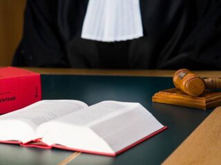 Stand.nl: Het kabinet moet direct ingrijpen om de hoge kwaliteit van de rechtspraak te behouden