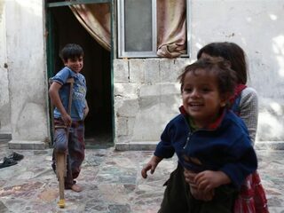 'Nederland weigert opzettelijk kalifaatkinderen op te halen, ze zijn daar aan het te creperen'