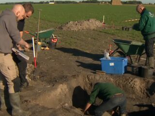 Zorgen over behoud scheepswrakken in de polder