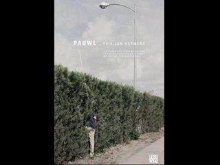 In 'Pauwl' wordt een wrede lachspiegel voorgehouden