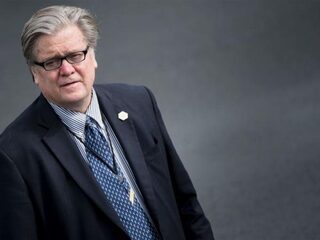 Trumps topadviseur Bannon stapt op