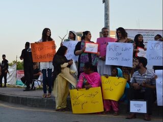 Transgender in Pakistan: 'Ik leef elke dag met angst'