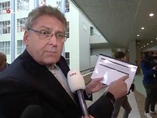 ‘Henk Krol is een vloek voor veel senioren’