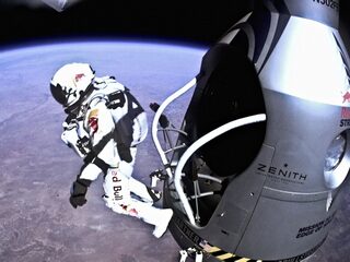 Waarom viel supersonische skydiver Baumgartner sneller dan verwacht?