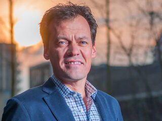 Dit is de Dag hele week op locatie met 'de peiling van Tijs'