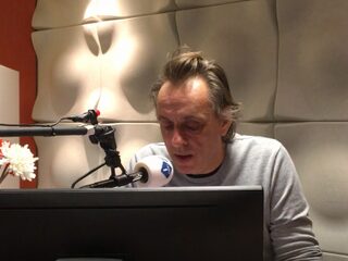 Een pooier die zijn geld verdient met nep-moraal