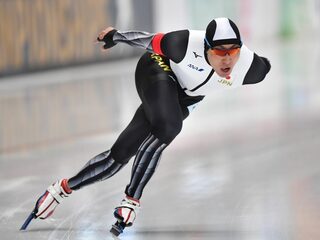 Winst op de 500 meter voor Shinhama, Verbij tweede