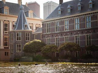 Stand.nl: Het is tijd voor een vrouwelijke premier