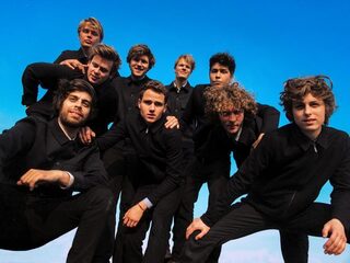 Jungle By Night mist zijn publiek: 'Het motiveert als je op een festival voor 10.000 mensen staat'