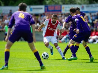 Stille Labyad goed opgevangen door ploeggenoten bij Ajax