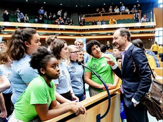 Dit is hoe jongeren meer inspraak in de politiek kunnen krijgen