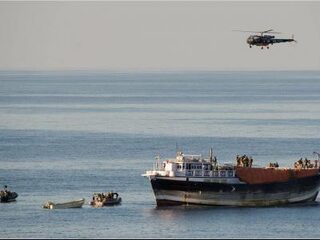 Particuliere beveiligers op schepen mogen op piraten schieten