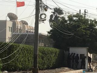 Zelfmoordaanslag op Chinees consulaat in Pakistan, zeven doden