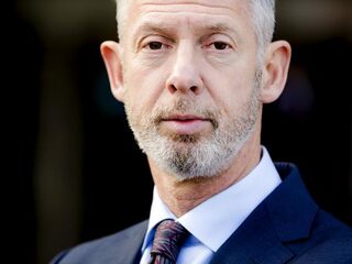 Onno Hoes: Criminelen krijgen te snel stempel ‘verward persoon’