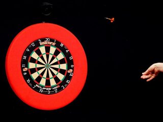 Podcast De Dag: Nederlandse darters geliefd bij matchfixers