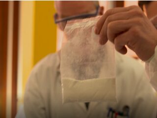 Zelfdodingsmiddel is 'troep'