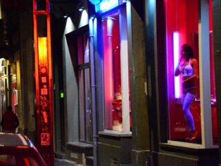 Met deze podcast kom je akelig dichtbij slachtoffers van mensenhandel