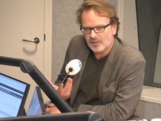 Schelden en doodsbedreigingen: wat bezielt de online-moraalpolitie?