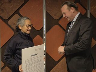 Hoe ga je om met dementie? 'Doe niet alsof we er niet zijn'