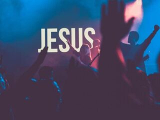 Ontkerkelijking in Nederland: 'De marketing van de kerk moet beter'