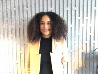 De Nederlandse Nicole Bus voegt zich tussen namen als Mariah Carey en Rihanna