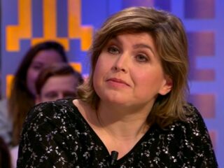 Angela de Jong geeft Maroeska advies: 'Recht je rug'