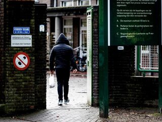 Leefbaar Rotterdam wil hardere aanpak overlastgevende asielzoekers: 'We willen je hier niet, ga weg'