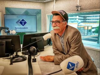 Kader Abdolah: 'Er komt geen nieuwe revolutie in Iran'