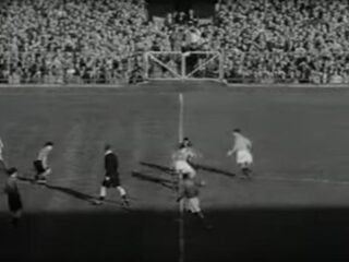 Deze Dag Toen: Eerste voetbalwedstrijd op televisie