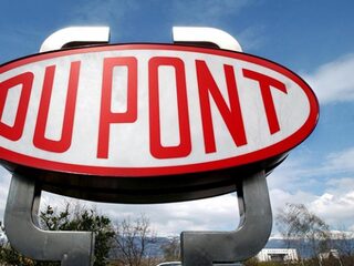 Oud-medewerkers DuPont die jarenlang werkte met giftige stoffen gaan naar de rechter