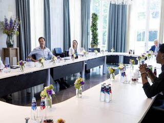 Rutte: emotie vasthouden om racisme te bestrijden