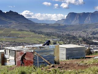 Hoe zit het met Trumps beweringen over de witte boeren in Zuid-Afrika?