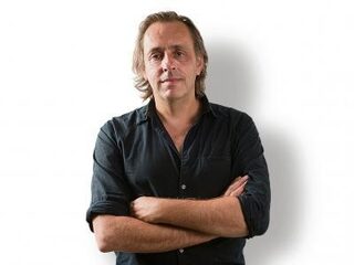 Liegen als Rutte is een kunst