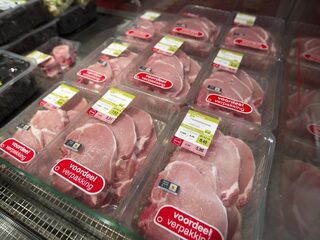 We eten voor het eerst sinds 2009 meer vlees, of toch niet?