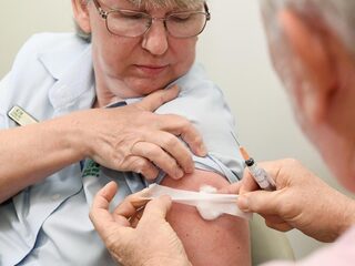 Huisarts over vaccinatiebeleid: 'Ik heb ook niet overal antwoord op'