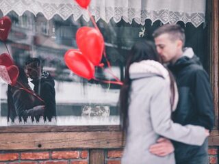 Tien uur per week op zoek naar dates, en vooral op zondagavond