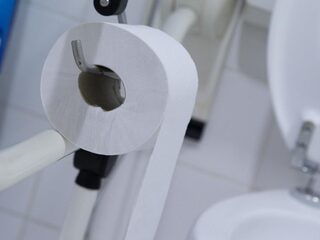 Waar is het schoner: het mannen- of vrouwentoilet?